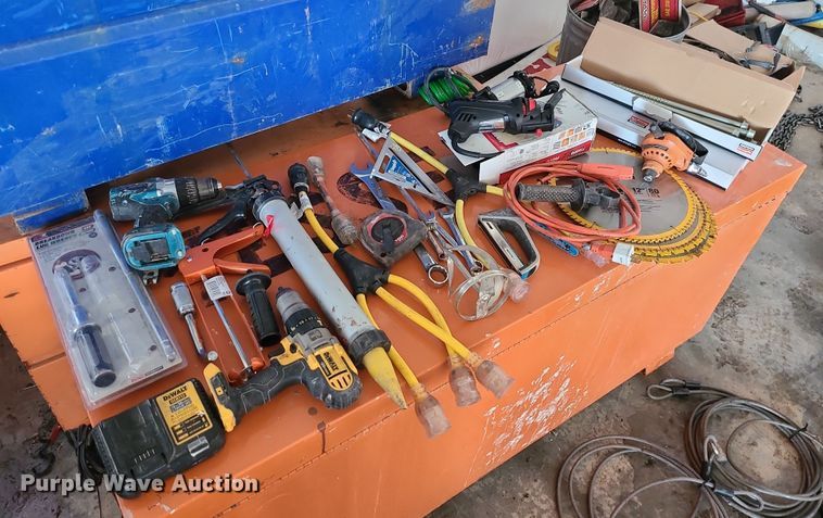 image for item LE9284 Tools