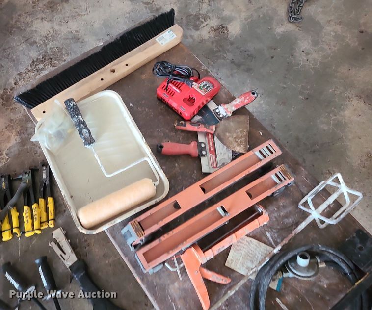 image for item LE9284 Tools