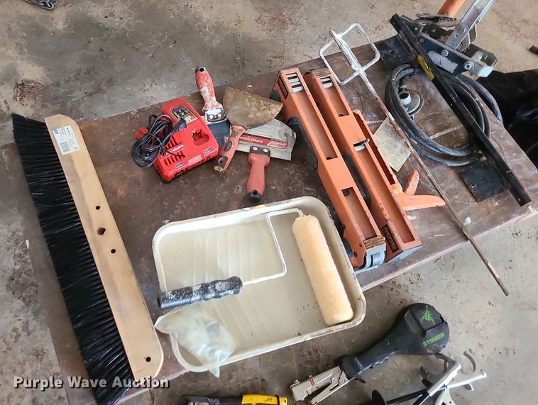 image for item LE9284 Tools