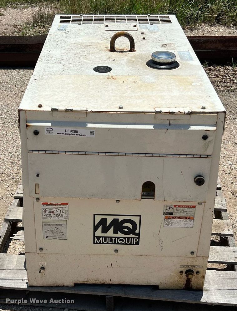 image for item LF9280 Multiquip Whisperwatt DA-7000SSA  generator