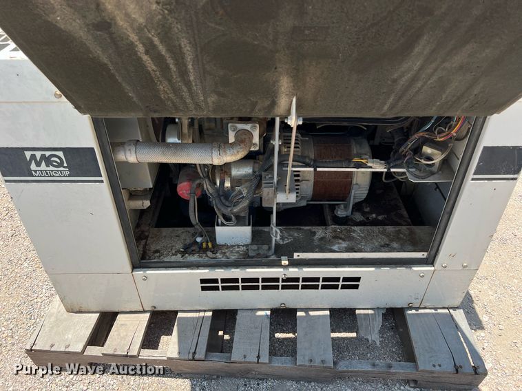 image for item LF9280 Multiquip Whisperwatt DA-7000SSA  generator