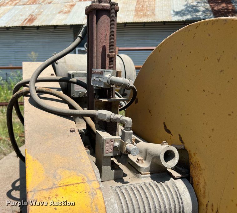 image for item LF9284 Everett Industries 20DM22  cut off saw