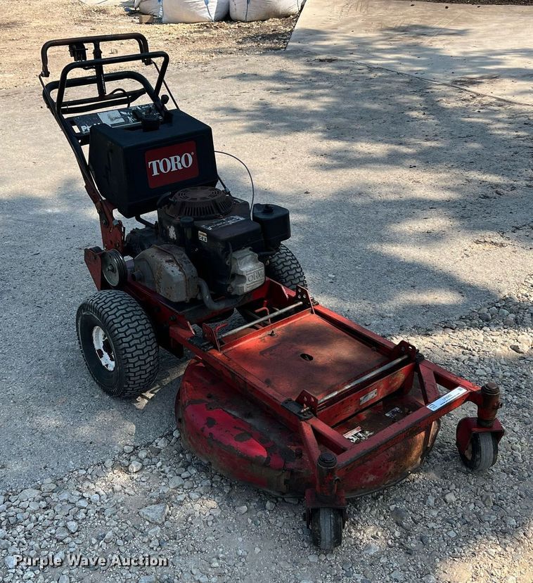 image for item LF9302 Toro ProLine 30159  lawn mower