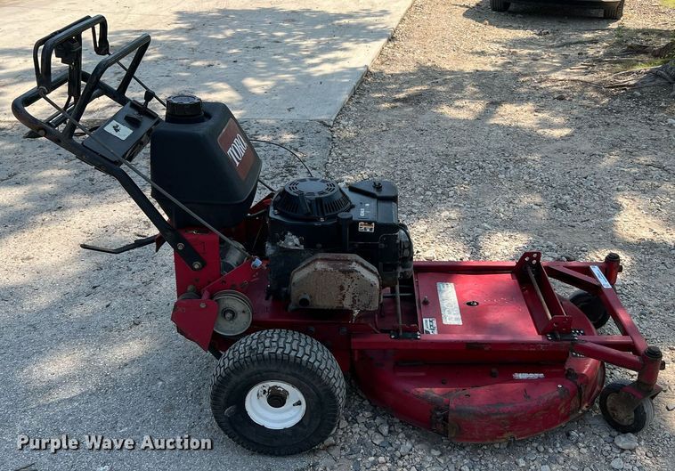 image for item LF9303 Toro Proline 30316  lawn mower