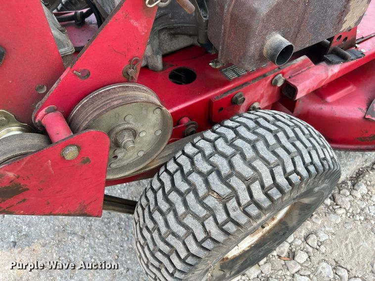 image for item LF9304 Toro 30092  lawn mower