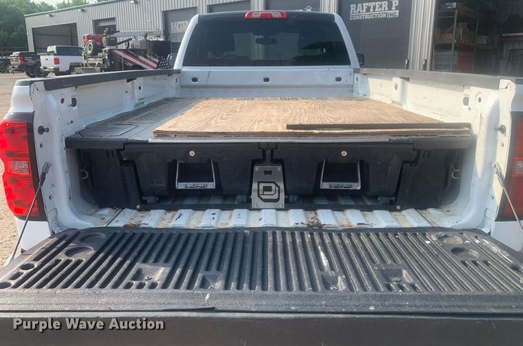 image for item LH9682 2015 Chevrolet Silverado 1500  pickup truck