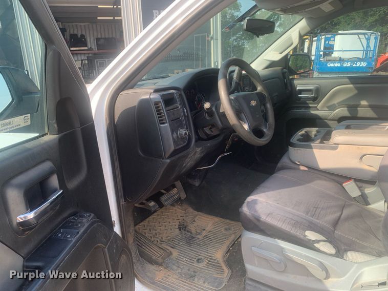 image for item LH9682 2015 Chevrolet Silverado 1500  pickup truck