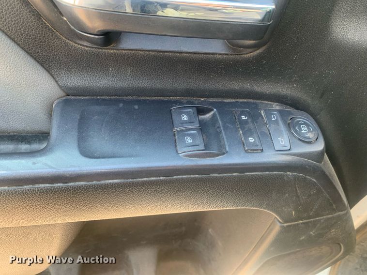 image for item LH9682 2015 Chevrolet Silverado 1500  pickup truck