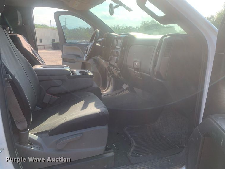 image for item LH9682 2015 Chevrolet Silverado 1500  pickup truck