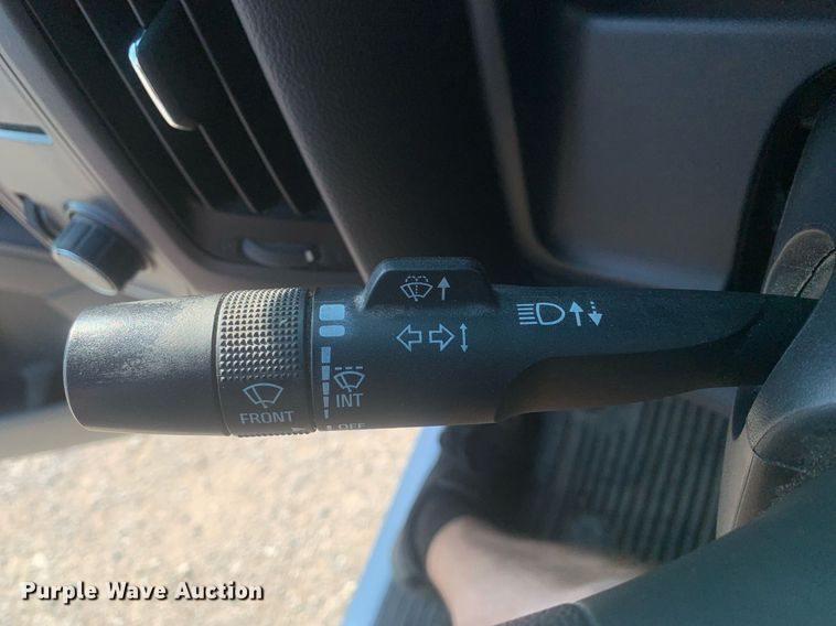 image for item LH9684 2015 Chevrolet Silverado 1500  pickup truck