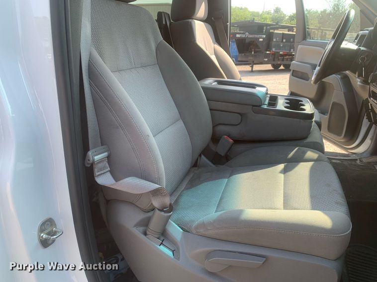 image for item LH9684 2015 Chevrolet Silverado 1500  pickup truck