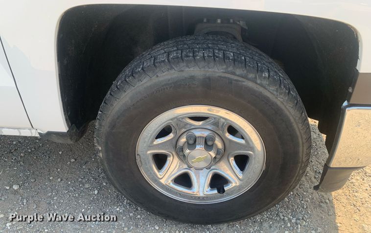 image for item LH9684 2015 Chevrolet Silverado 1500  pickup truck