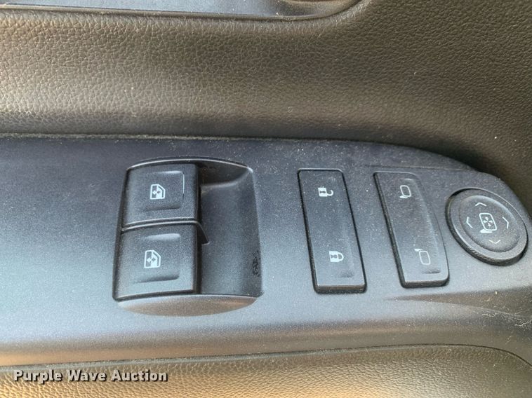 image for item LH9685 2015 Chevrolet Silverado 1500  pickup truck