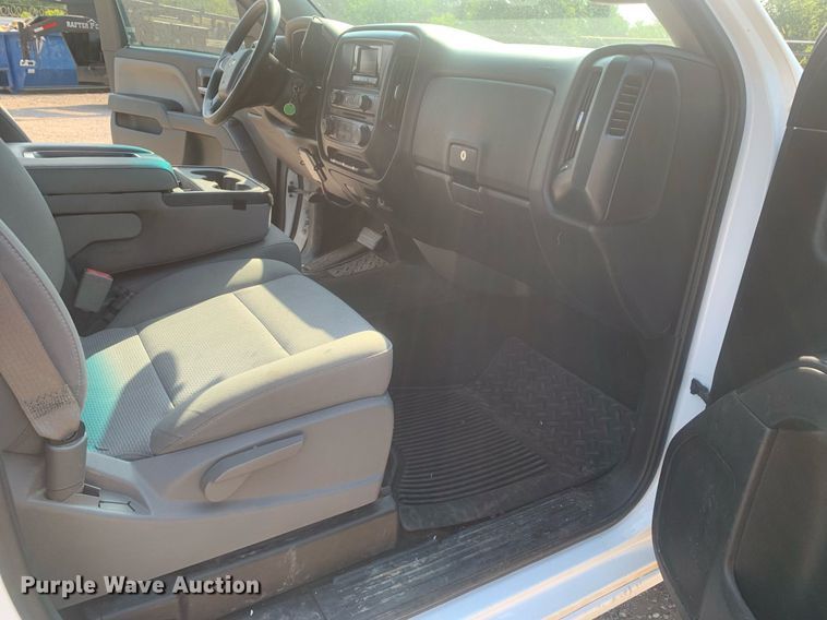 image for item LH9685 2015 Chevrolet Silverado 1500  pickup truck