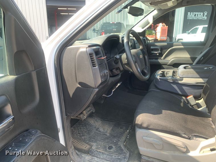 image for item LH9686 2015 Chevrolet Silverado 1500  pickup truck