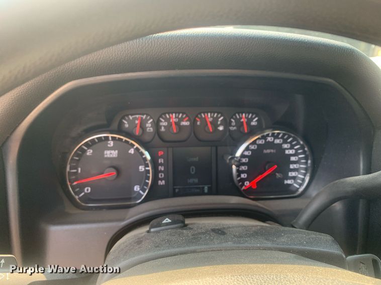 image for item LH9686 2015 Chevrolet Silverado 1500  pickup truck