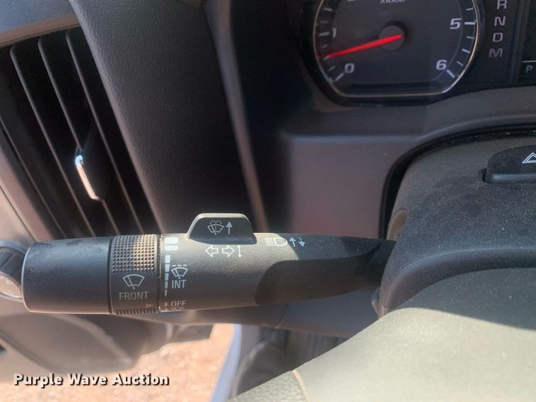 image for item LH9686 2015 Chevrolet Silverado 1500  pickup truck