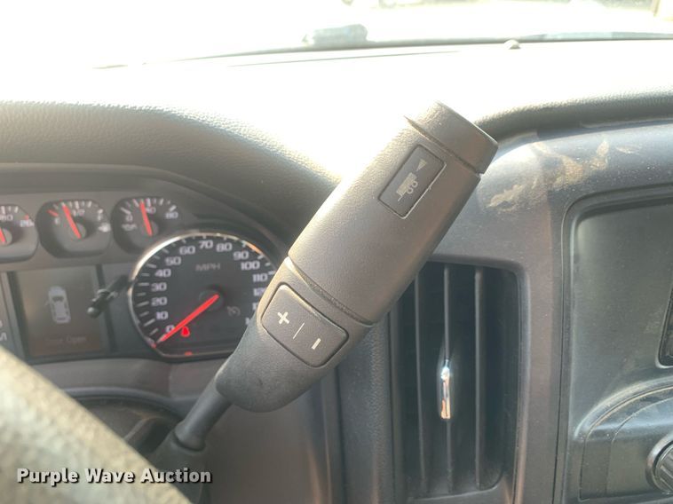 image for item LH9686 2015 Chevrolet Silverado 1500  pickup truck