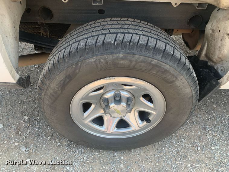 image for item LH9686 2015 Chevrolet Silverado 1500  pickup truck