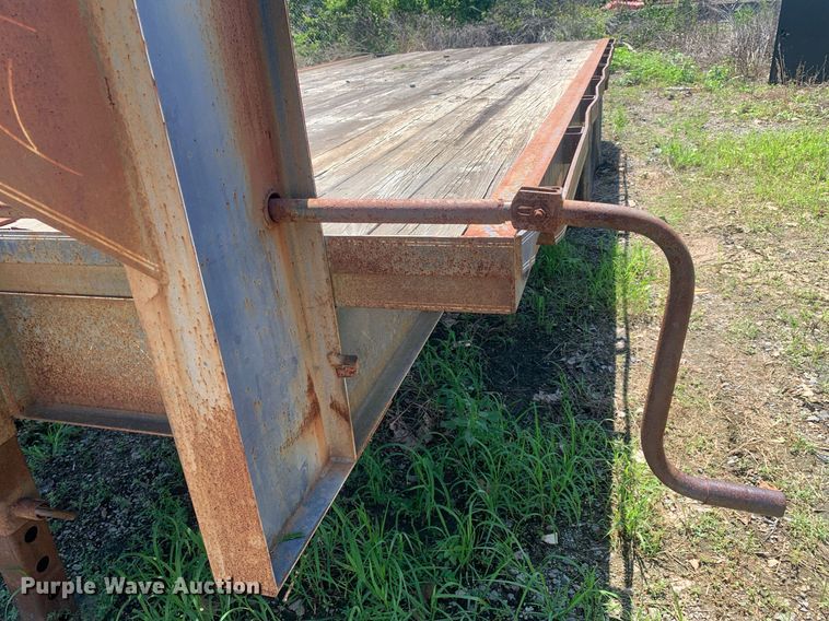 image for item LH9707 1998 Trailerman  equipment trailer