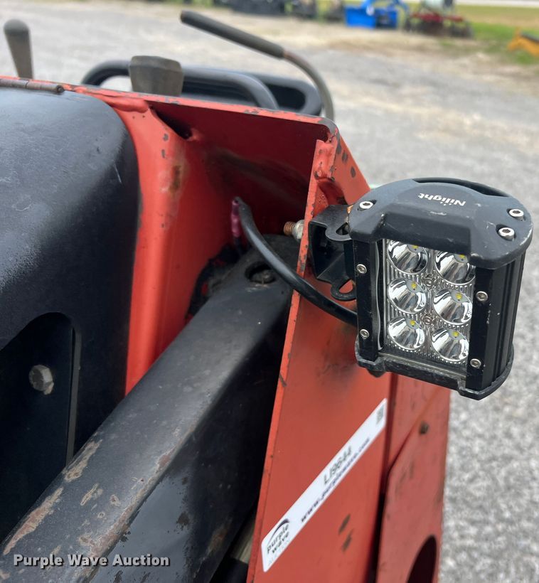 image for item LI9644 Toro DingoTX420  compact utility loader