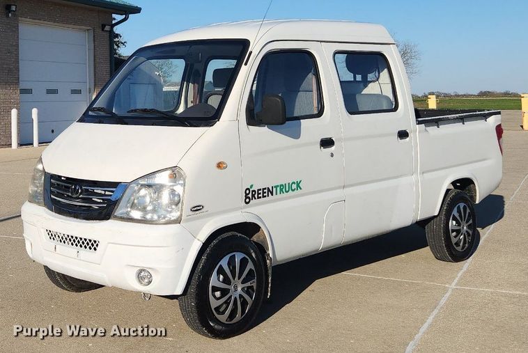 image for item LJ9041 2014 Vantage EV1000  mini truck