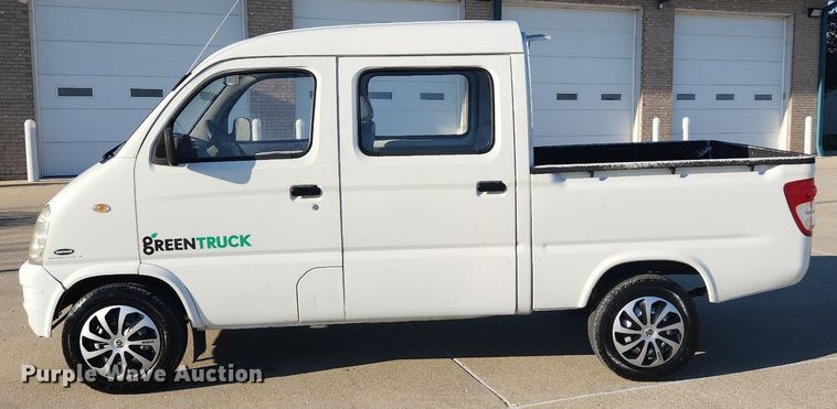 image for item LJ9041 2014 Vantage EV1000  mini truck