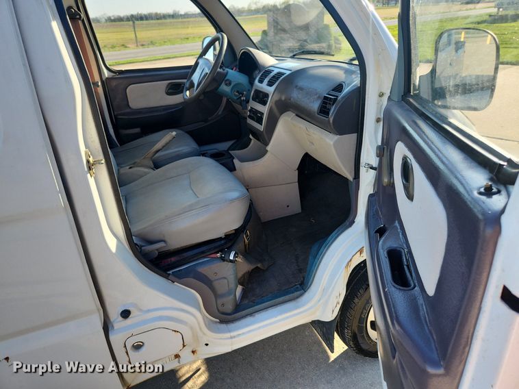 image for item LJ9041 2014 Vantage EV1000  mini truck