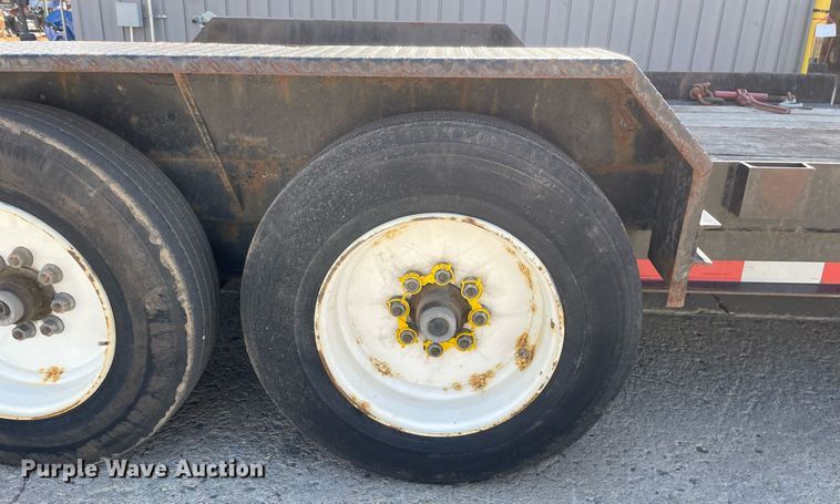 image for item LJ9742 2018 Lucon 7T192THDBW  tilt deck equipment trailer