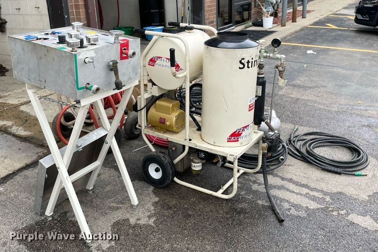 image for item LJ9758 Stinger  pressure steamer