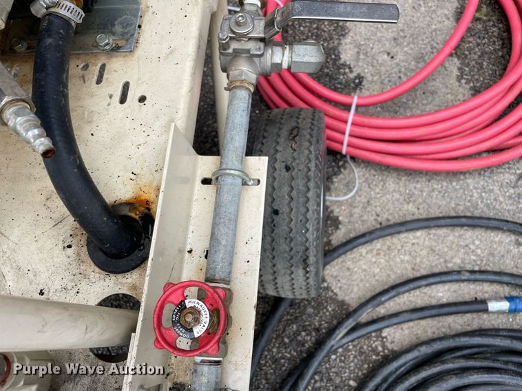 image for item LJ9758 Stinger  pressure steamer