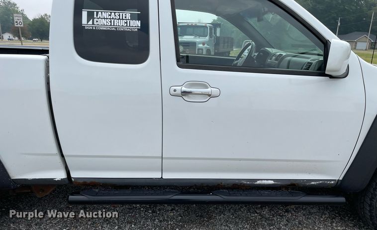 image for item LJ9763 2010 Chevrolet Colorado  Ext. Cab pickup truck