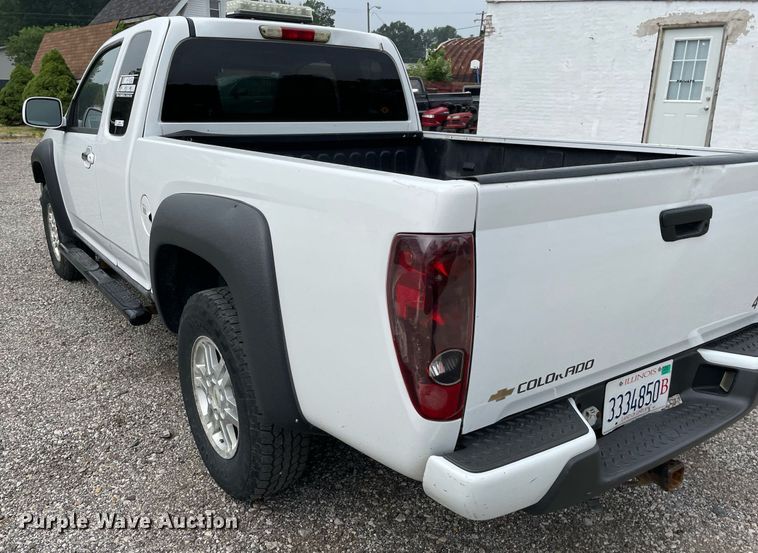 image for item LJ9763 2010 Chevrolet Colorado  Ext. Cab pickup truck