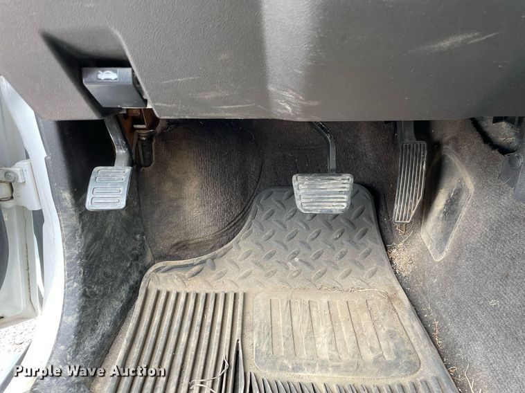 image for item LJ9763 2010 Chevrolet Colorado  Ext. Cab pickup truck