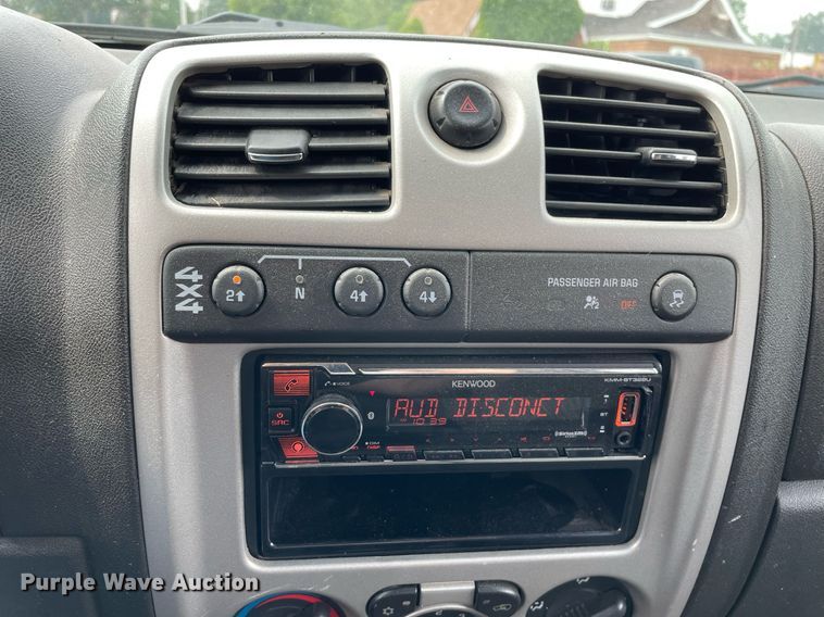 image for item LJ9763 2010 Chevrolet Colorado  Ext. Cab pickup truck