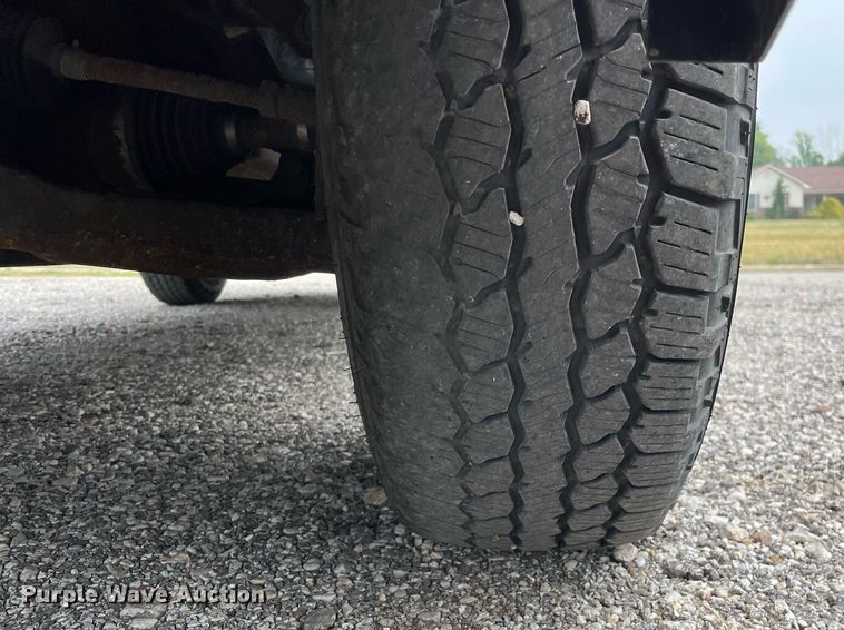 image for item LJ9763 2010 Chevrolet Colorado  Ext. Cab pickup truck