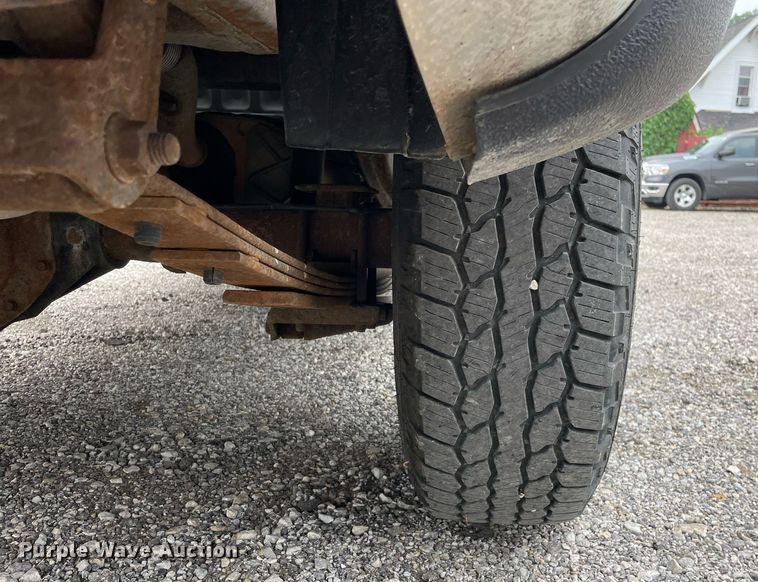 image for item LJ9763 2010 Chevrolet Colorado  Ext. Cab pickup truck