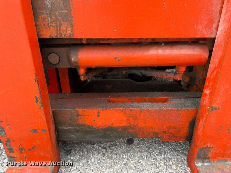 image for item LJ9764 Toyota 42-4FGC20  forklift