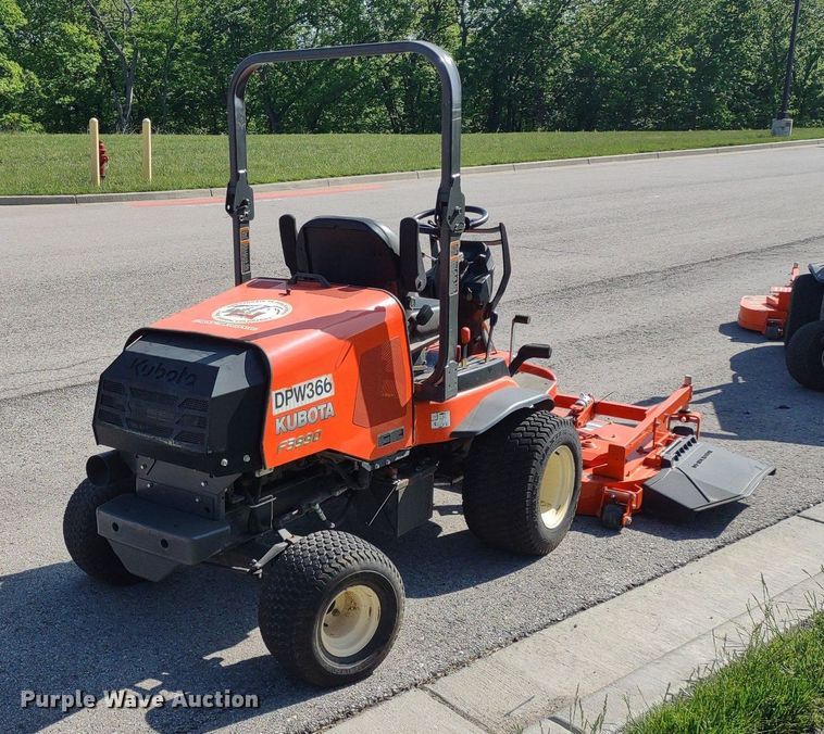 image for item LL9158 2020 Kubota F3990  lawn mower