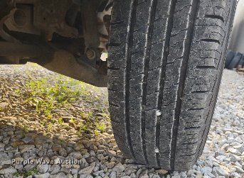 image for item LL9245 2001 Chevrolet Silverado 2500HD  pickup truck