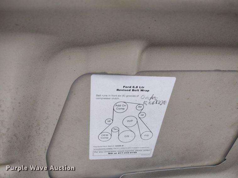 image for item LL9246 2010 Ford E350 Super Duty  shuttle bus