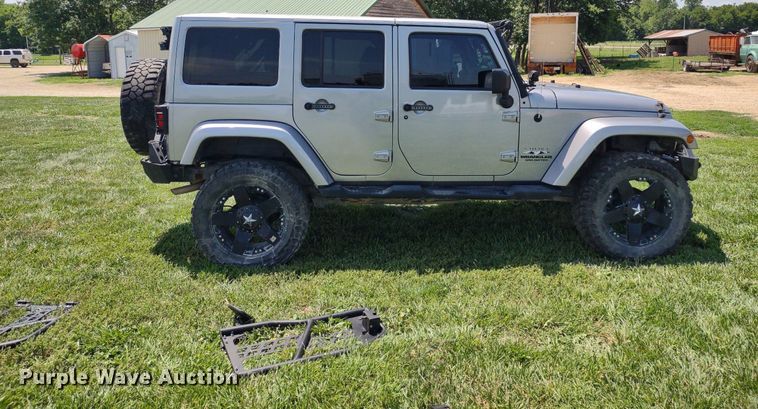 image for item LL9247 2014 Jeep Wrangler Sahara  SUV