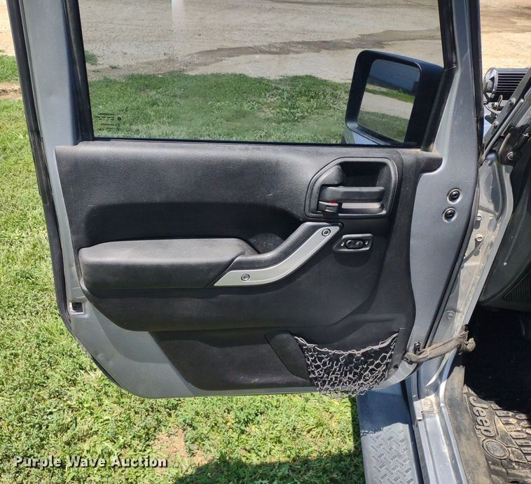 image for item LL9247 2014 Jeep Wrangler Sahara  SUV