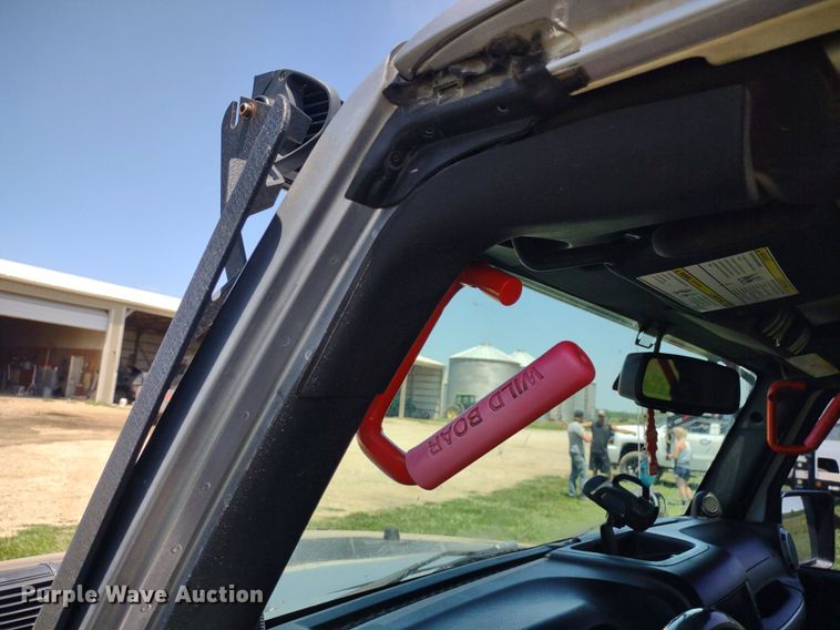 image for item LL9247 2014 Jeep Wrangler Sahara  SUV