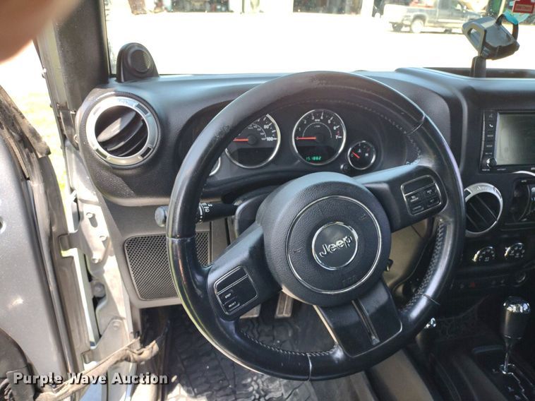 image for item LL9247 2014 Jeep Wrangler Sahara  SUV