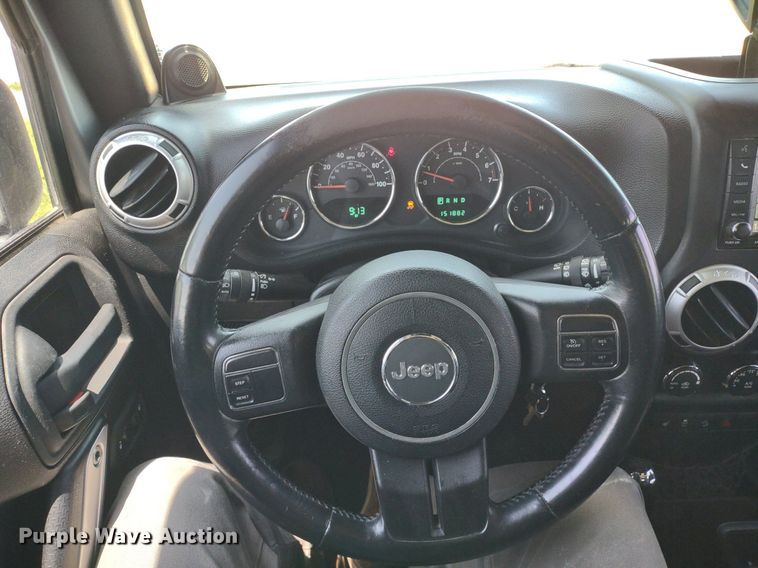 image for item LL9247 2014 Jeep Wrangler Sahara  SUV