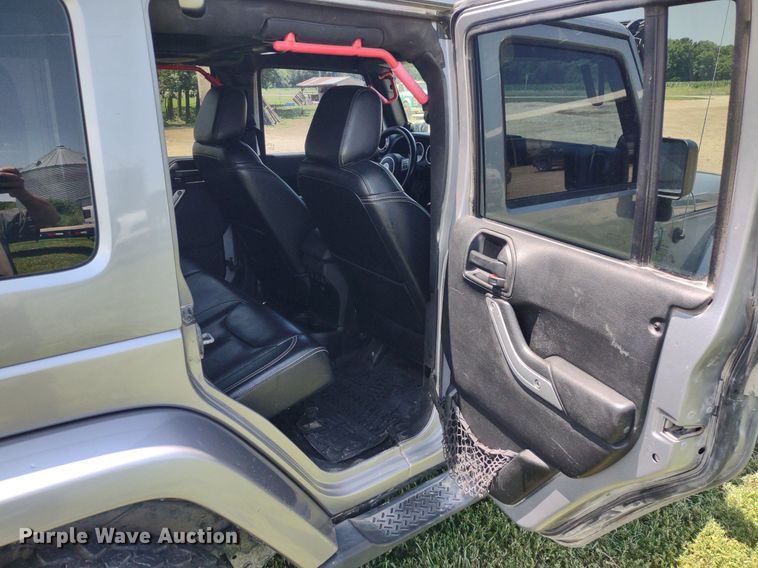 image for item LL9247 2014 Jeep Wrangler Sahara  SUV