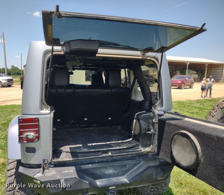 image for item LL9247 2014 Jeep Wrangler Sahara  SUV