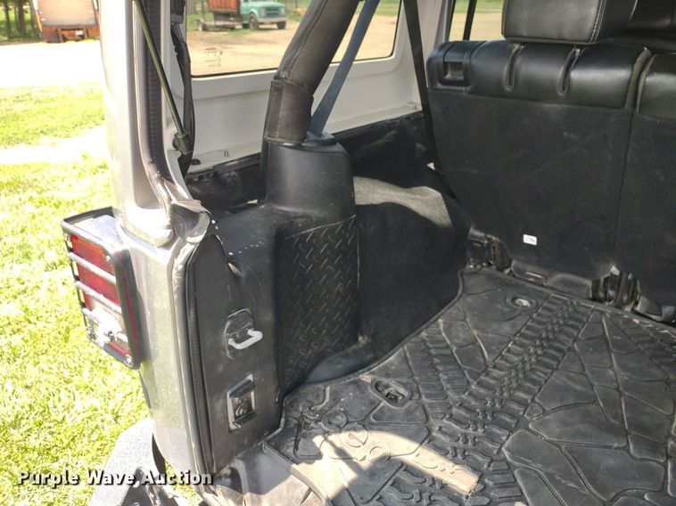 image for item LL9247 2014 Jeep Wrangler Sahara  SUV