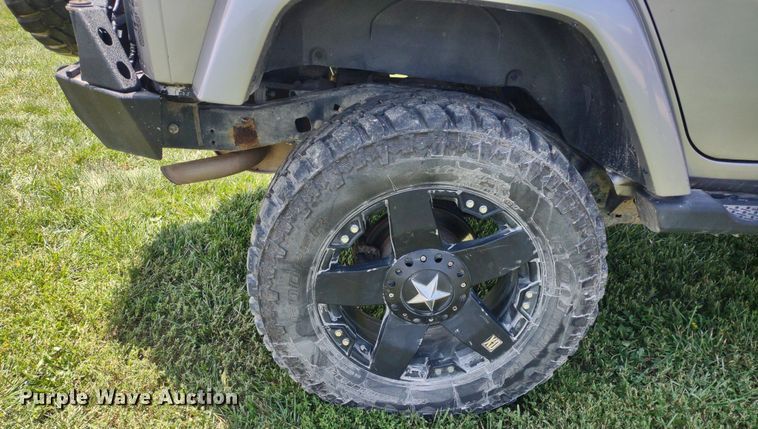 image for item LL9247 2014 Jeep Wrangler Sahara  SUV